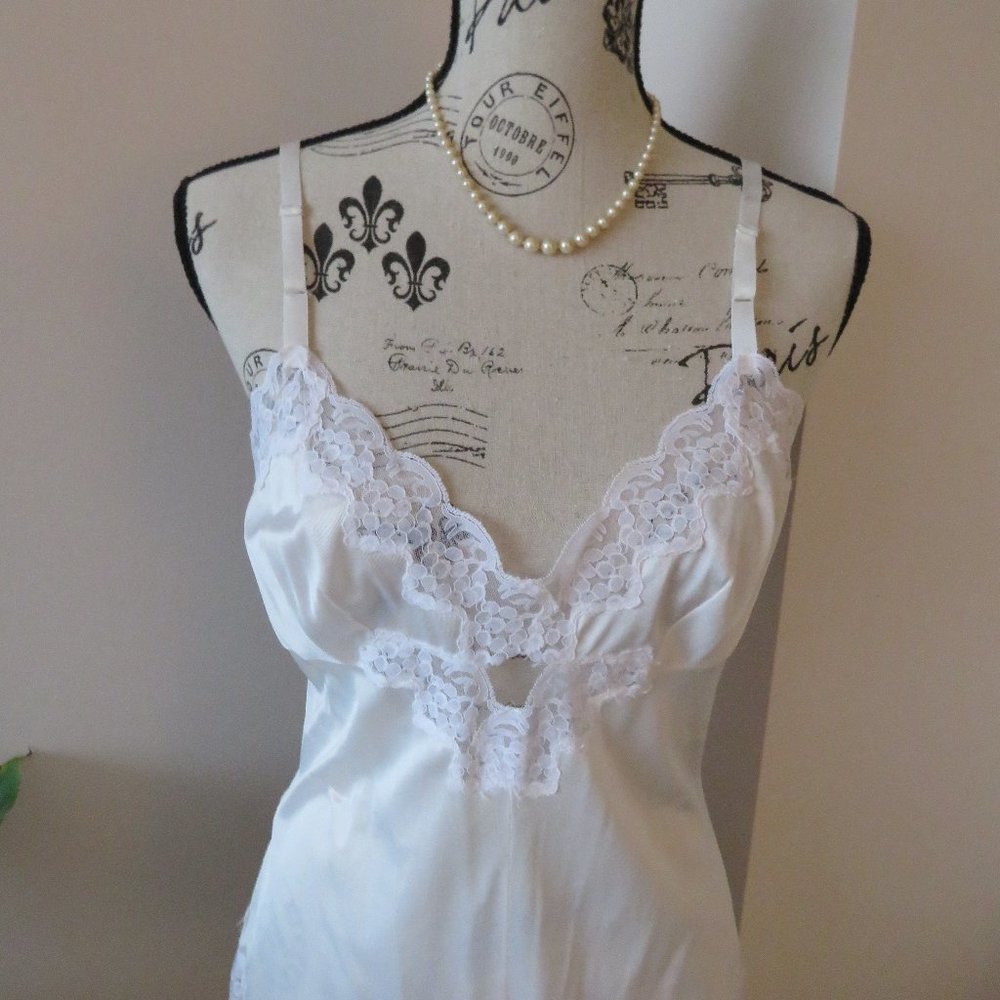 Vintage 1990s White Lace High Cut One Piece Baby Doll